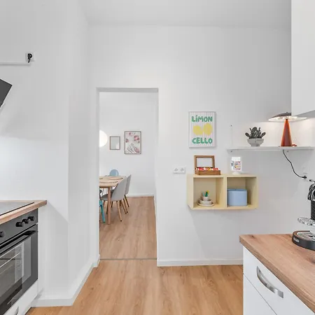 Gemütlich I Modern I Balkon I Zentral I Business Apartamento *