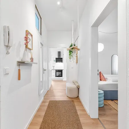 Apartamento Gemütlich I Modern I Balkon I Zentral I Business *